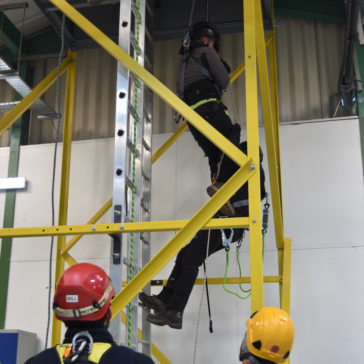 Combined Working at Height and Manual Handling Full